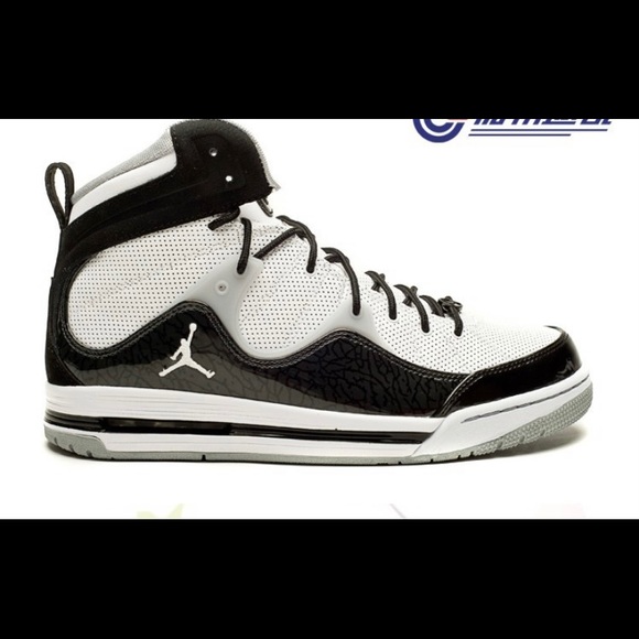 Air Jordans Flight TR 97- used